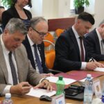 07.05.2026. Busko-Zdrój. Podpisanie listu intencyjnego ws. nowej linii kolejowej Kraków – Busko-Zdrój / Fot. Marta Gajda-Kruk - Radio Kielce