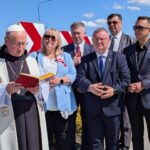 Wąchock. Nadanie imienia Wąchockich Cystersów rondu u zbiegu ulic Starachowickiej i Wygoda / Fot. UMiG Wąchock