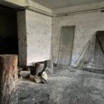 26.05.2026. Jędrzejów. Podziemia I Liceum Ogólnokształcącego im. Mikołaja Reja w Jędrzejowie. Schron / Fot. Marcin Marszałek - Radio Kielce