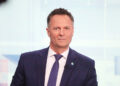 07.05.2026 TVP3 Kielce. Debata kandydatów na burmistrza Pińczowa. Na zdjęciu: Marcin Wojniak / Fot. Wiktor Taszłow - Radio Kielce
