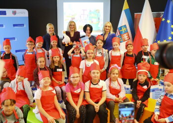 Biblioteka zamieniła się w kuchnię