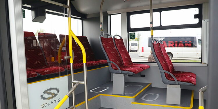 Nieobyczajny wybryk w autobusie. Sprawca zatrzymany - Radio Kielce Nieobyczajny wybryk w autobusie. Sprawca zatrzymany