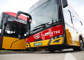 Pierwsze „elektryki” wyjechały na ulice Kielc