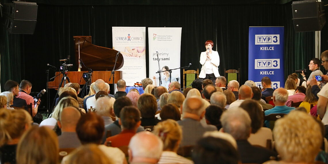 22.05.2026. Kielce. Konferencja zorganizowana przez Fundację „Szansa - jesteśmy razem" / Fot. Wiktor Taszłow - Radio Kielce