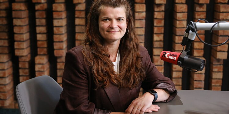 Roksana Miner: chciałabym, żebyśmy po prostu byli teatrem lalek - Radio Kielce 29.05.2026. Kielce. Radio Kielce. Rozmowa Dnia. Na zdjęciu: Roksana Miner - nowa dyrektorka Teatru Lalki i Aktora „Kubuś” w Kielcach / Fot. Wiktor Taszłow - Radio Kielce