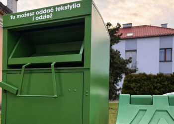 W Busku-Zdroju stanęły zielone pojemniki