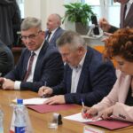 07.05.2026. Busko-Zdrój. Podpisanie listu intencyjnego ws. nowej linii kolejowej Kraków – Busko-Zdrój / Fot. Marta Gajda-Kruk - Radio Kielce