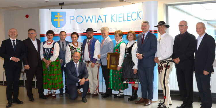 Świętokrzyskie i Podhale łączą siły. Podpisano umowę