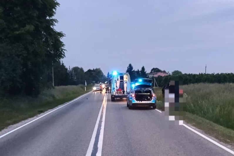 Zderzenie samochodu i motocykla