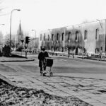 Kielce. Plac Moniuszki. 1974 rok. Gmach Leonarda w trakcie wyburzania / źródło: facebook.com/KielceNaPrzestrzeniLat
