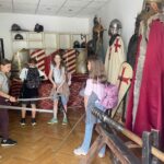 22.05.2026. Sandomierz. Druga zbrojownia Chorągwi Rycerstwa Ziemi Sandomierskiej na starówce / Fot. Grażyna Szlęzak-Wójcik - Radio Kielce