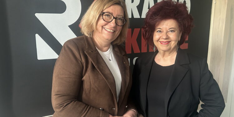 Kobiety chcą dziś decydować. Jak to robią?