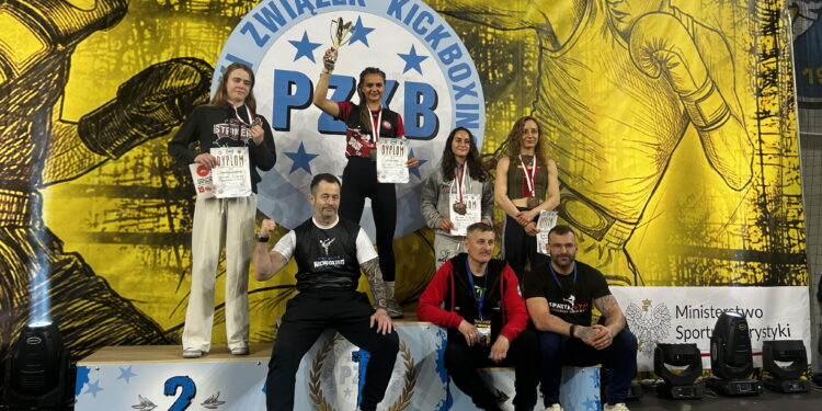 Kickboxerskie święto w Hali Legionów. Kielczanie na podium Mistrzostw Polski