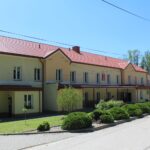 Uczniowie w Chrobrzu mają nowoczesny powóz i jeździeckie stroje - Radio Kielce Zespół Szkół Centrum Kształcenia Rolniczego im. Bolesława Chrobrego w Chrobrzu / Fot. Marta Gajda-Kruk - Radio Kielce
