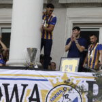 Kielce. Rynek. Feta z okazji zdobycia przez Industrię Kielce Mistrza Polski - Radio Kielce