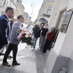 Lewica mówi „nie” wojnie oraz upamiętnia swojego posła - Radio Kielce
