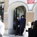 04.05.2026. Kielce. II Liceum Ogólnokształcące im. Jana Śniadeckiego w Kielcach. Maturzyści po egzaminie z języka polskiego / Fot. Jarosław Kubalski - Radio Kielce