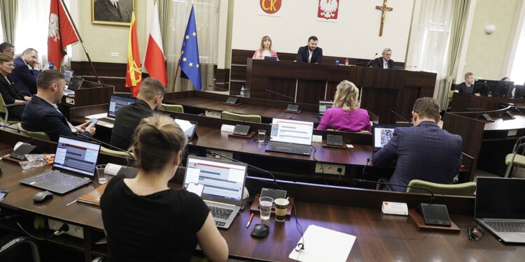 07.05.2026 Kielce. Sesja rady miasta / Fot. Jarosław Kubalski - Radio Kielce