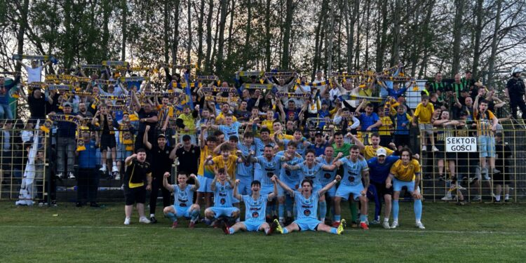 Piękna bajka Arki trwa! Czwartoligowiec melduje się w finale Pucharu Polski