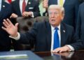 Trump: podwyższę cła na samochody z UE do 25 proc.