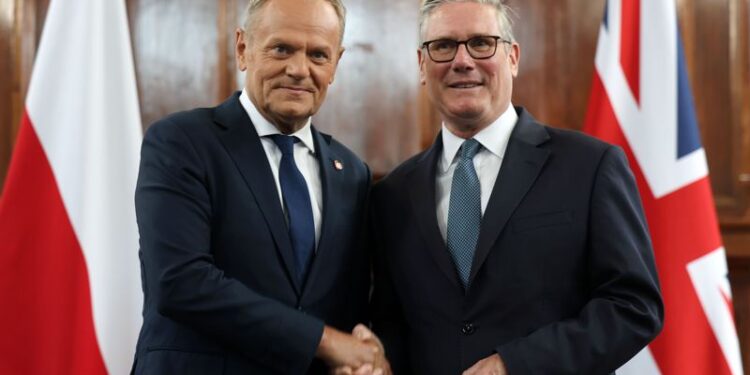 Polska i Wielka Brytania podpisały traktat o partnerstwie w dziedzinie bezpieczeństwa i obronności - Radio Kielce Tusk i Starmer podpisali traktat o partnerstwie w dziedzinie bezpieczeństwa i obronności