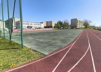 Powiat buski z dofinansowaniem na modernizację obiektów sportowych