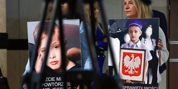 Wyrok 25 lat więzienia dla ojczyma, 16 lat dla matki Kamilka