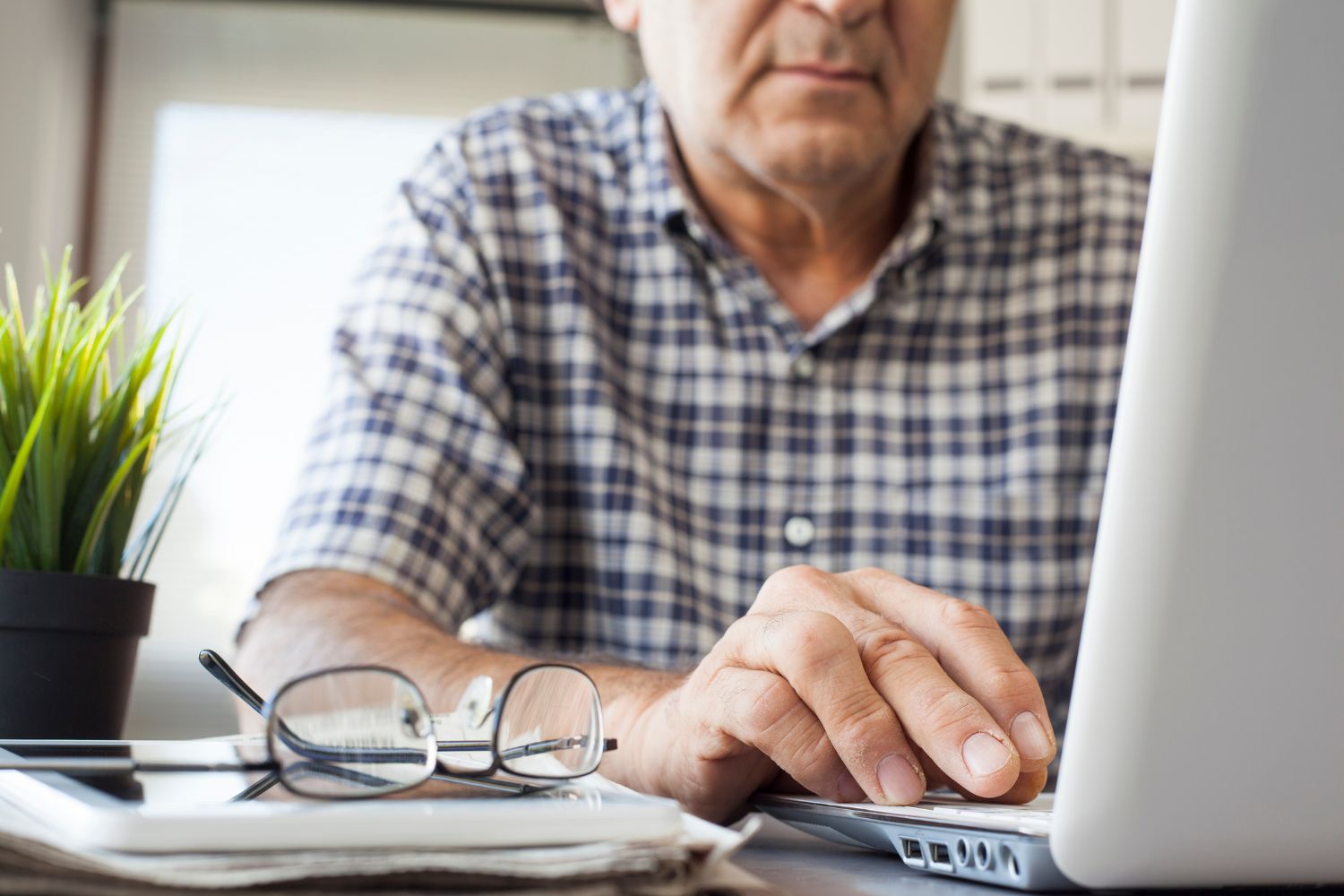 Seniorzy nie rezygnują z pracy