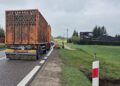 Rowerzysta potrącony przez ciężarówkę