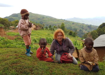 Muzyczne podróże przez świat. Uganda i Rwanda. Planeta małp
