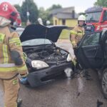 Trzy osoby poszkodowane w wypadku. Wśród rannych dwie dziewczynki - Radio Kielce 10.06.2026. Imielno w powiecie jędrzejowskim. Wypadek / Fot. KP PSP Jędrzejów