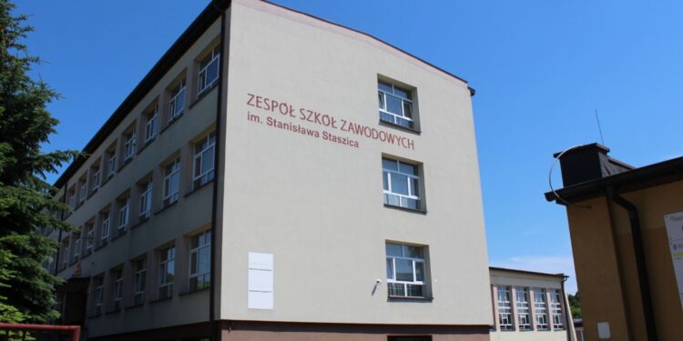 Blisko 90 lat tradycji i nowoczesne technologie - Radio Kielce 11.06.2026. Pińczów. Zespół Szkół Zawodowych im. Stanisława Staszica w Pińczowie / Fot. Marta Gajda-Kruk – Radio Kielce