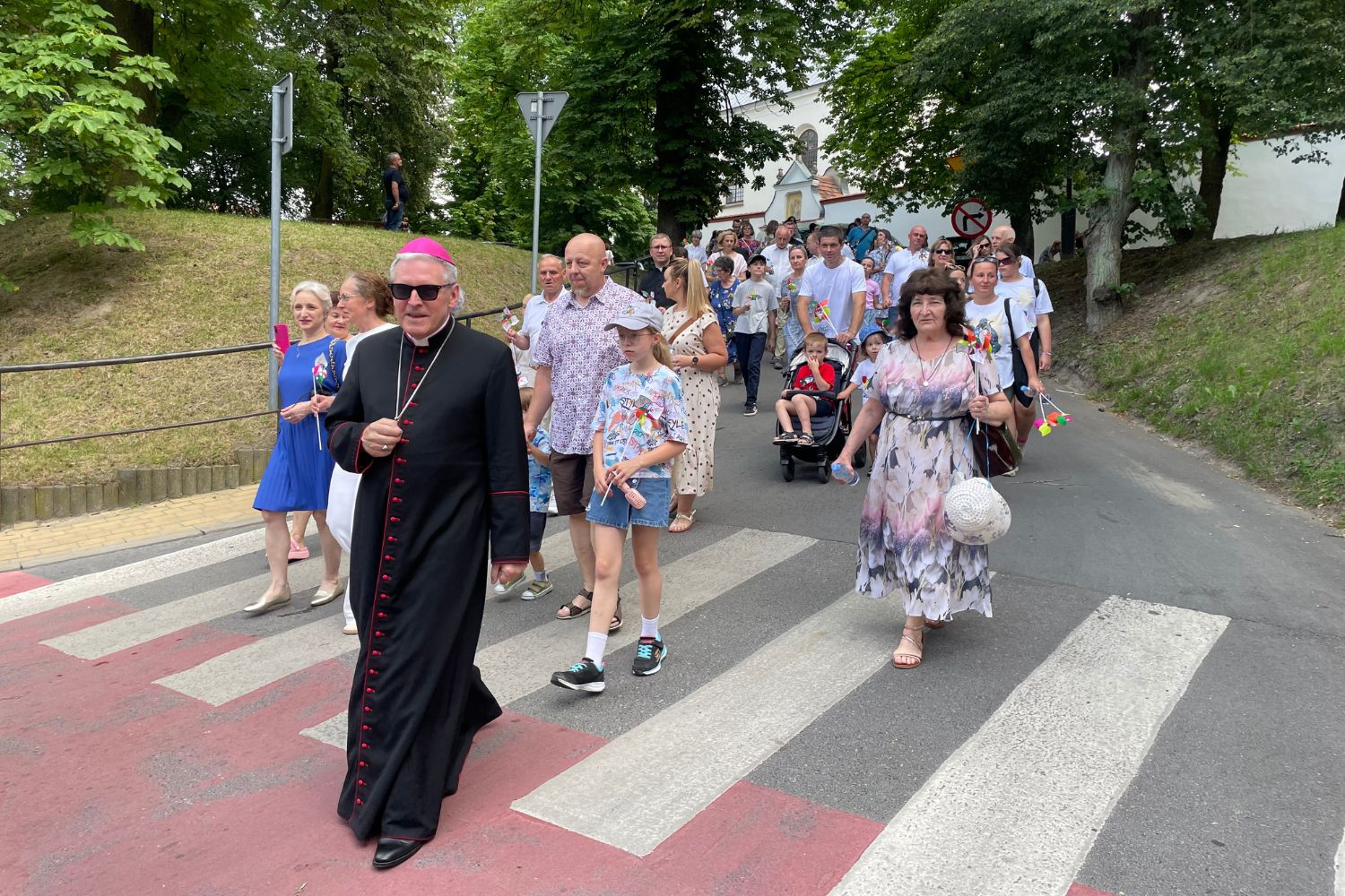 Ulicami Sandomierza przeszedł Marsz dla Życia i Rodziny - Radio Kielce 21.06.2026. Sandomierz. Marsz dla Życia i Rodziny / Fot. Grażyna Szlęzak-Wójcik - Radio Kielce