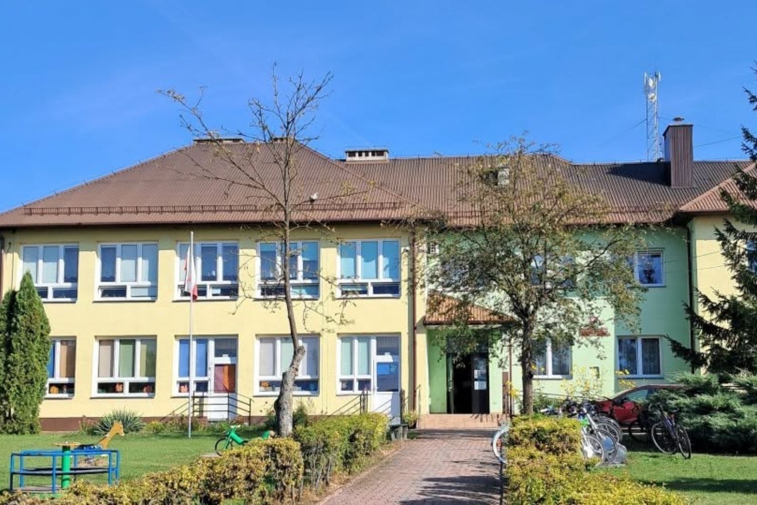 Kolejna placówka oświatowa w podkieleckiej gminie doczeka się termomodernizacji