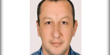 Prokurator wystawił list gończy za Dariuszem Równickim, który zabił teścia
