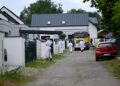 12.06.2026. Lutoryż. Działania służb na posesji w Lutoryżu / Fot. PAP/Darek Delmanowicz