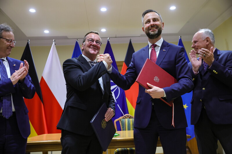 Ministrowie obrony Polski i Niemiec podpisali umowę o współpracy obronnej