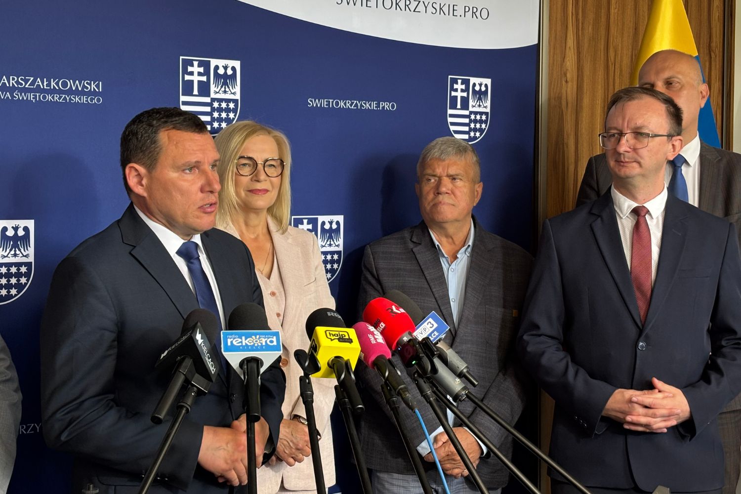 Łagów i Klimontów doczekają się obwodnic? Drogowcy ogłosili przetargi - Radio Kielce 17.06.2026. Kielce. Urząd Marszałkowski Województwa Świętokrzyskiego. Ogłoszenie przetargu na budowę obwodnicy Łagowa i Klimontowa / Fot. Marcin Marszałek - Radio Kielce