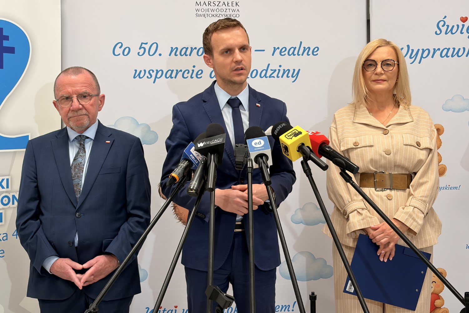 Program bonów niezgodny z prawem. Jest wyrok Sądu Administracyjnego - Radio Kielce 19.06.2026. Kielce. Konferencja prasowa w sprawie bonów / Fot. Dariusz Kuc - Radio Kielce