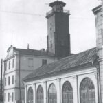 Historia kieleckich ulic. Świętego Leonarda - Radio Kielce Kielce. Ulica Świętego Leonarda. 1950 rok. Remiza strażacka / źródło: Muzeum Historii Kielc