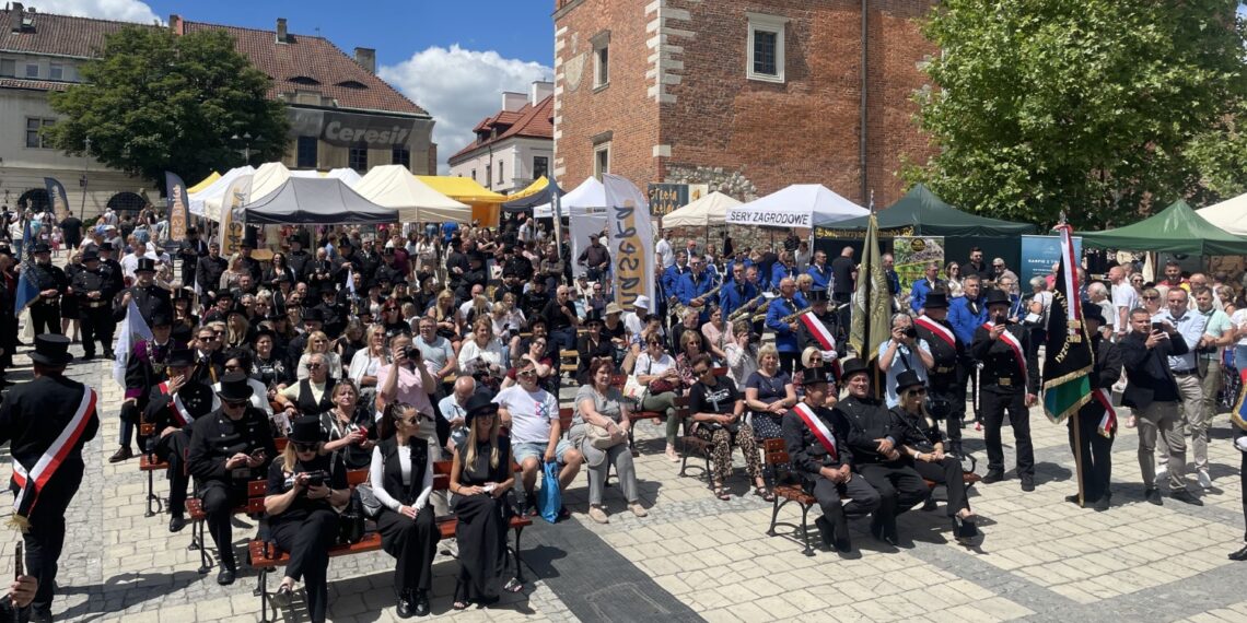 06.06.2026. Sandomierz. Ogólnopolski Zjazd Kominiarzy / Fot. Grażyna Szlęzak-Wójcik - Radio Kielce