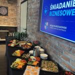 08.08.2026. Śniadanie prasowe - spotkanie z Marcinem Banaszkiewiczem / Fot. Izabela Mortas-Rubak - Radio Kielce