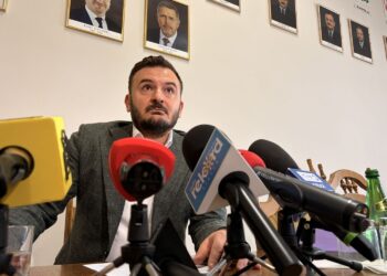 10.06.2026. Kielce. Konferencja Macieja Jakubczyka, przewodniczącego rady miasta, na temat zbliżającej się sesji / Fot. Dariusz Kuc - Radio Kielce