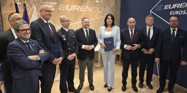 Historyczna umowa MESKO na paryskich targach EUROSATORY 2026