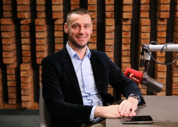 18.06.2026. Radio Kielce. Rozmowa Dnia. Na zdjęciu: Dawid Lewicki - lider świętokrzyskiej Konfederacji / Fot. Wiktor Taszłow - Radio Kielce
