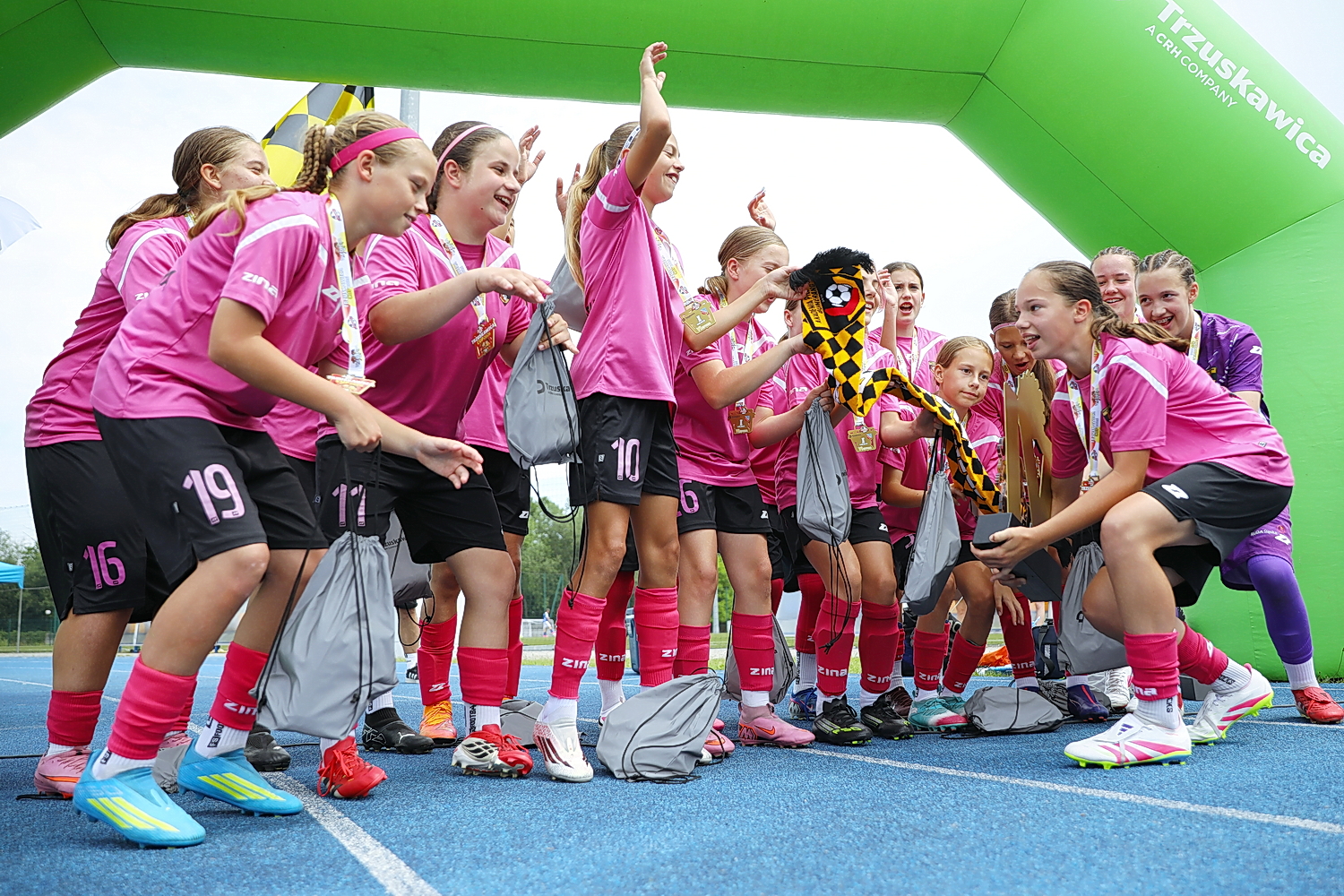 Nowiny. VI edycja turnieju Trzuskawica Cup