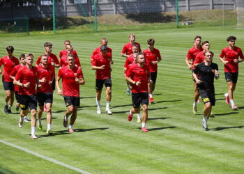 24.06.2026. Kielce. Pierwszy trening Korony Kielce / Fot. Wiktor Taszłow - Radio Kielce