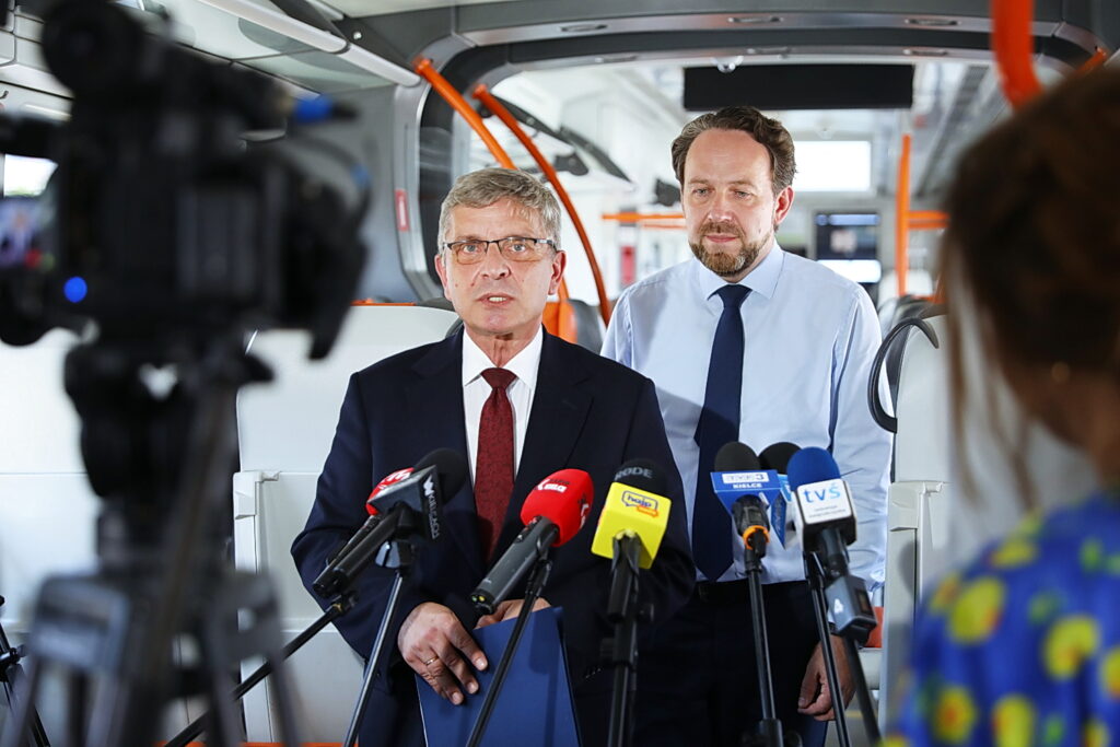 Na wakacje tańsze podróżowanie pociągami w regionie - Radio Kielce