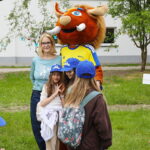 01.06.2026. Kielce. Szkoła Podstawowa nr 33. Zajęcia w ramach projektu „SOS - Senior - Ogród - Szkoła” / Fot. Wiktor Taszłow - Radio Kielce