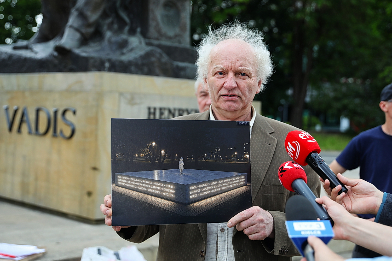 Na Skwerze Szarych Szeregów stanie pomnik ofiar Rzezi Wołyńskiej?